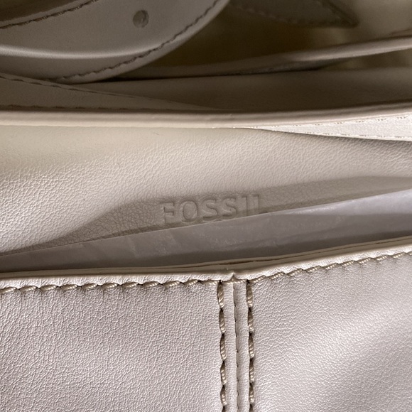 Fossil White Leather GiGi  Studded Flap Closure Adjustable Angora Crossbody Bag - Picture 8 of 16